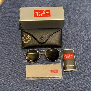 Ray-Ban Black and Gold Round Sunglasses